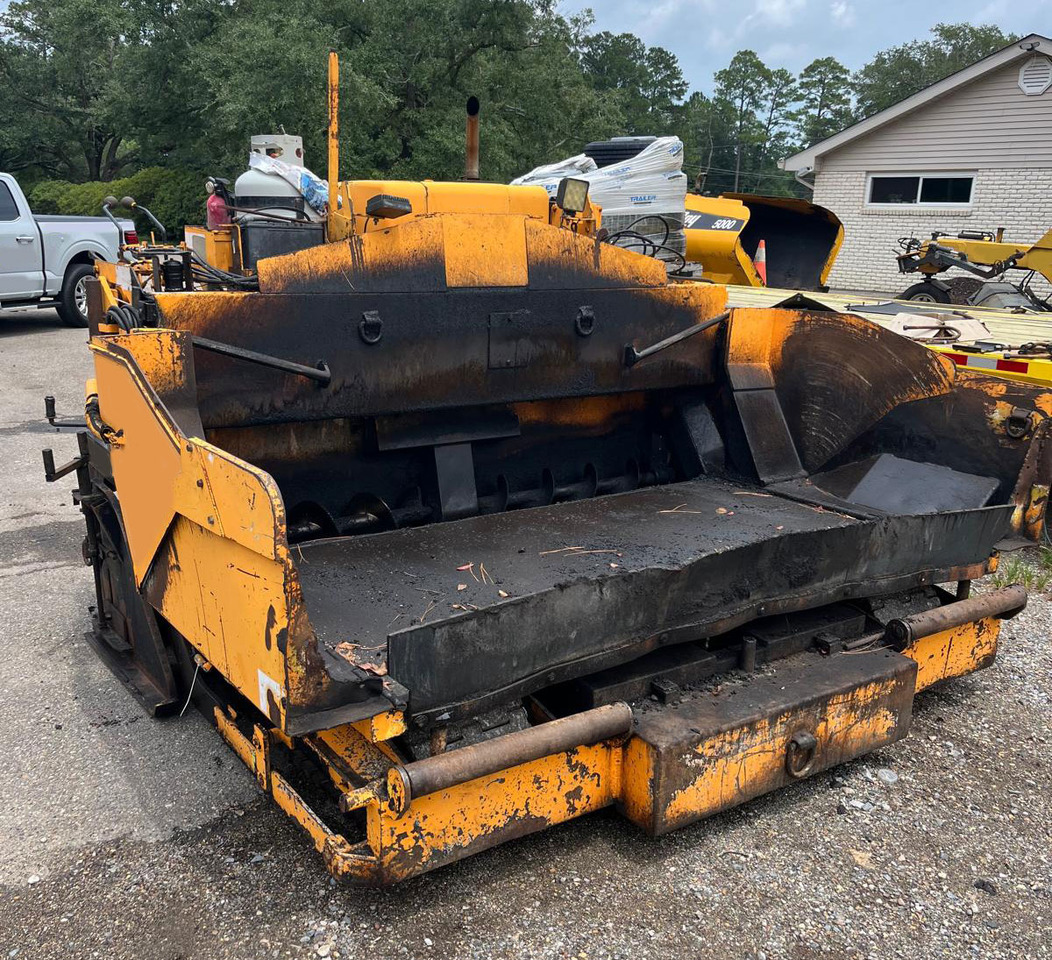 Leeboy 1000D - Asphalt paver: picture 4 Leeboy 1000D - Asphalt paver: picture 4