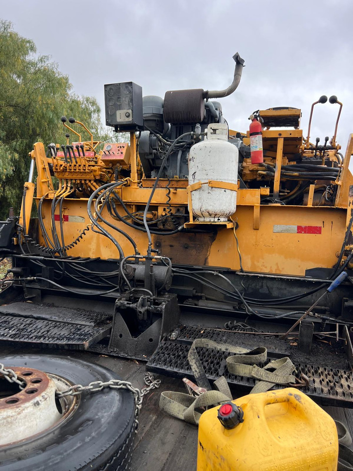 Leeboy 8000T - Asphalt paver: picture 3 Leeboy 8000T - Asphalt paver: picture 3