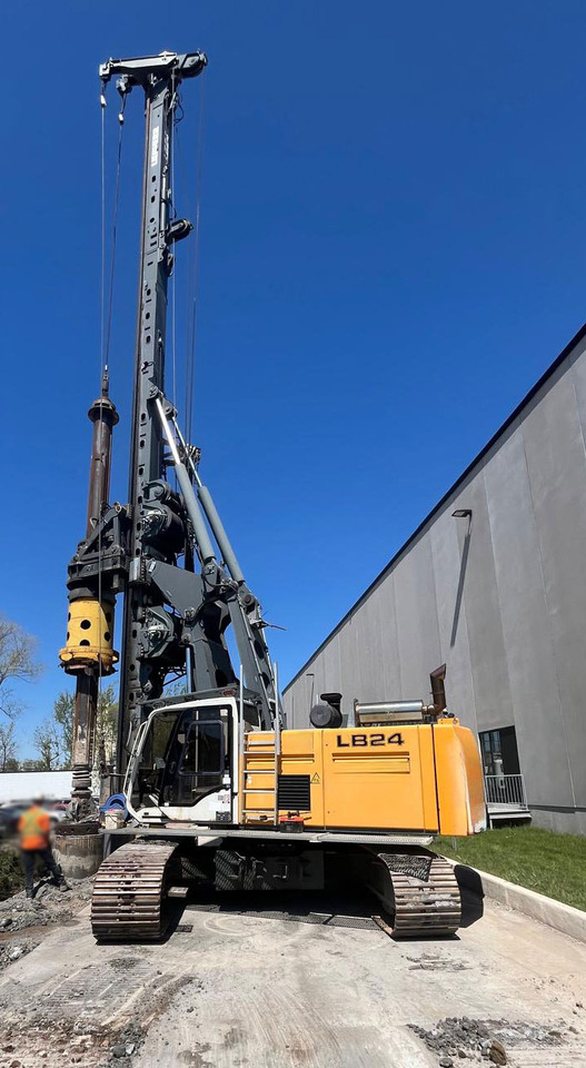 Liebherr LB-24 - Pile driver: picture 3 Liebherr LB-24 - Pile driver: picture 3