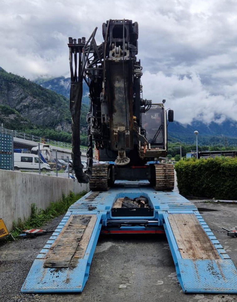 Liebherr LB16 - Pile driver: picture 5 Liebherr LB16 - Pile driver: picture 5