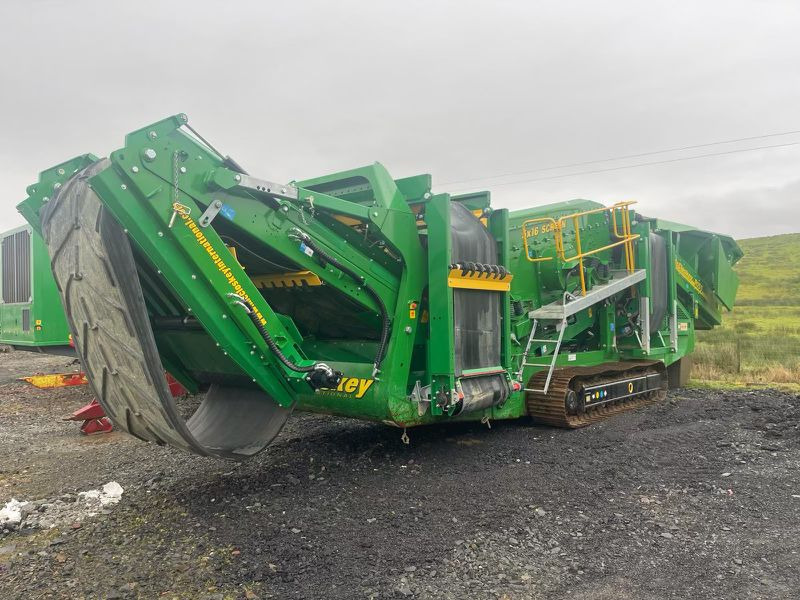 McCloskey R155 - Screener: picture 2 McCloskey R155 - Screener: picture 2