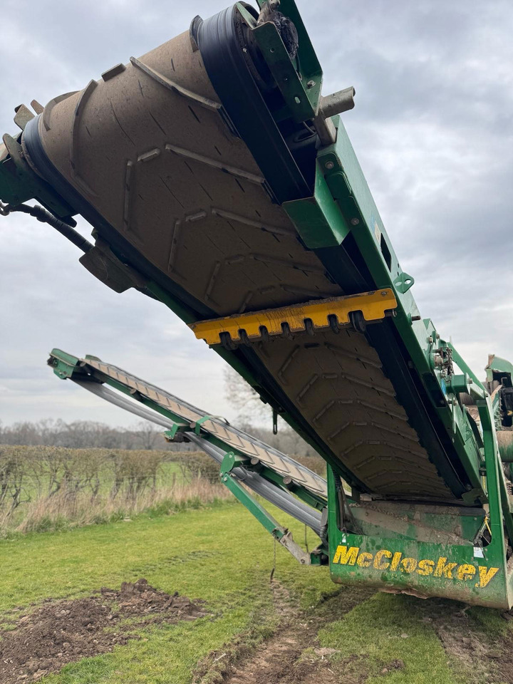 McCloskey R70 - Screener: picture 5 McCloskey R70 - Screener: picture 5