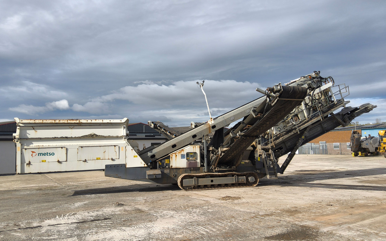 Metso ST4.8 - Screener: picture 3 Metso ST4.8 - Screener: picture 3