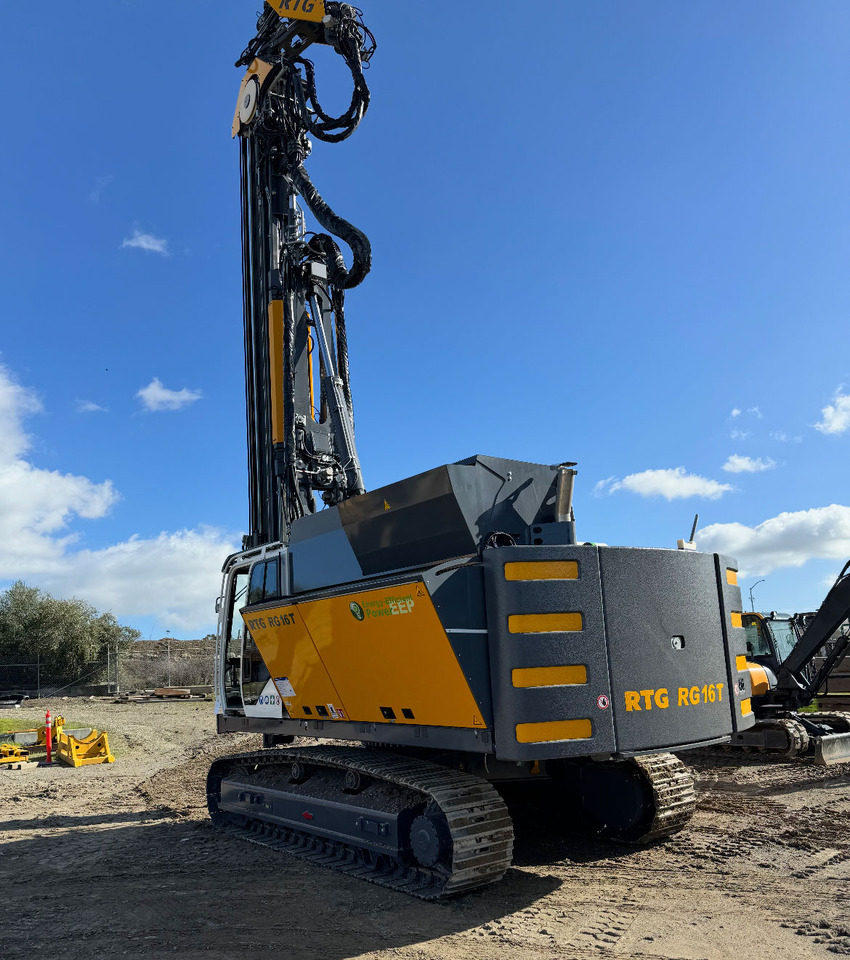 RTG RG16T - Pile driver: picture 3 RTG RG16T - Pile driver: picture 3