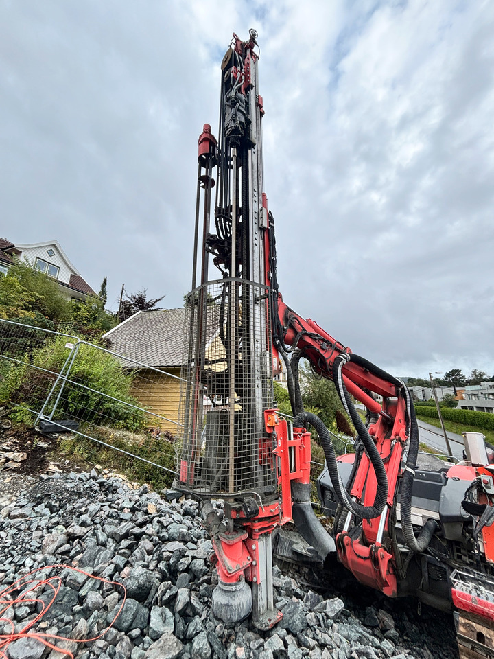 Drilling rig Sandvik Dino DC420Ri S5: picture 6