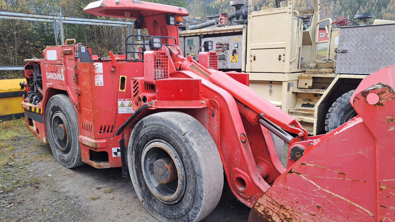 Sandvik LH202 - Mining equipment: picture 2 Sandvik LH202 - Mining equipment: picture 2