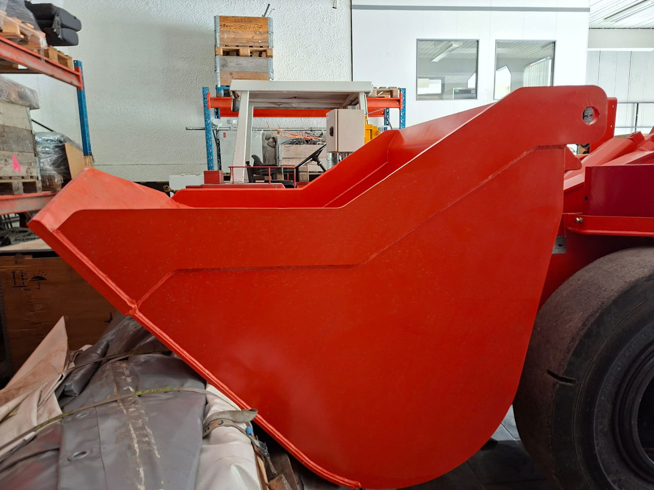 Sandvik LH202 - Mining equipment: picture 5 Sandvik LH202 - Mining equipment: picture 5