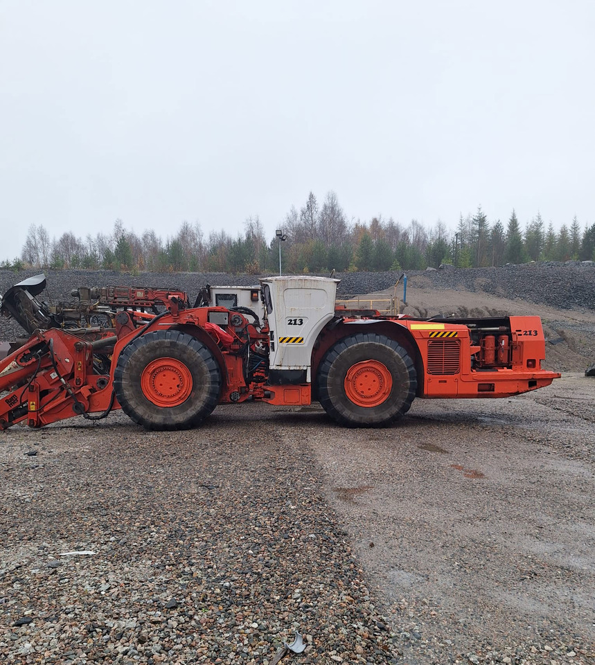 Sandvik LH517 - Mining equipment: picture 1 Sandvik LH517 - Mining equipment: picture 1