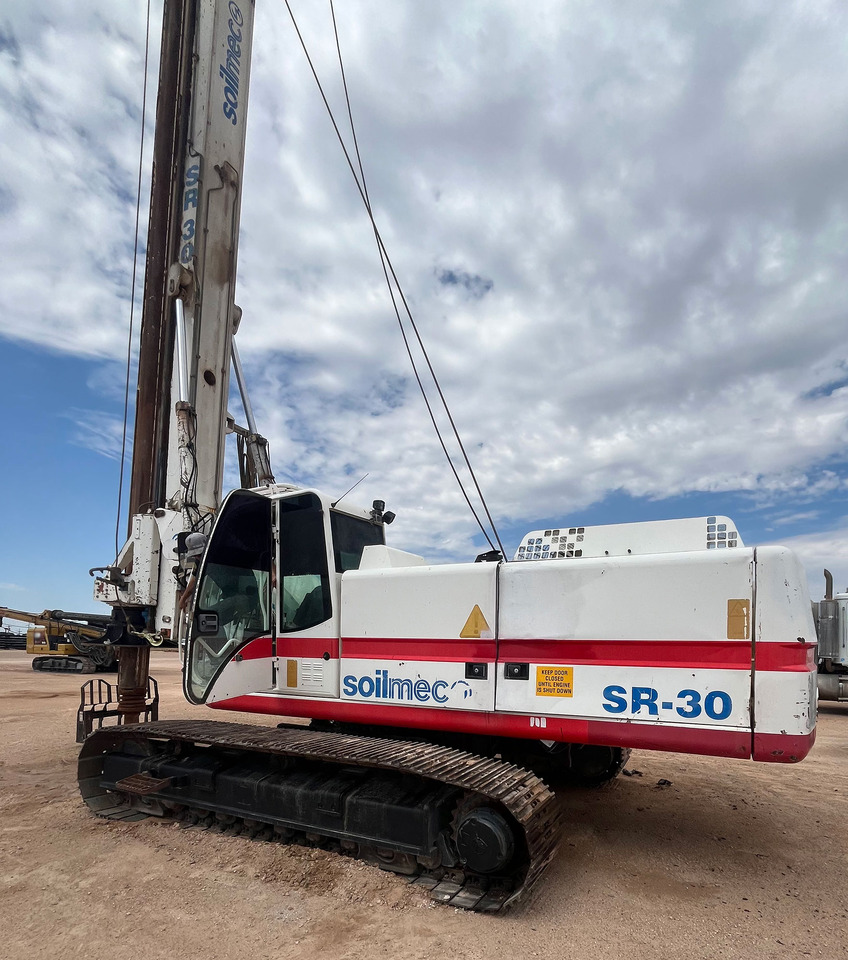 Soilmec SR-30 - Pile driver: picture 1 Soilmec SR-30 - Pile driver: picture 1