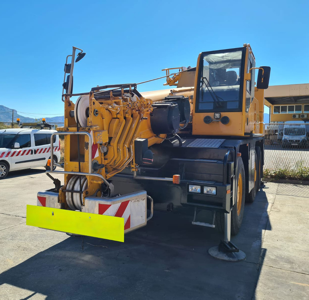 Terex Demag AC 40 City - Mobile crane: picture 1 Terex Demag AC 40 City - Mobile crane: picture 1