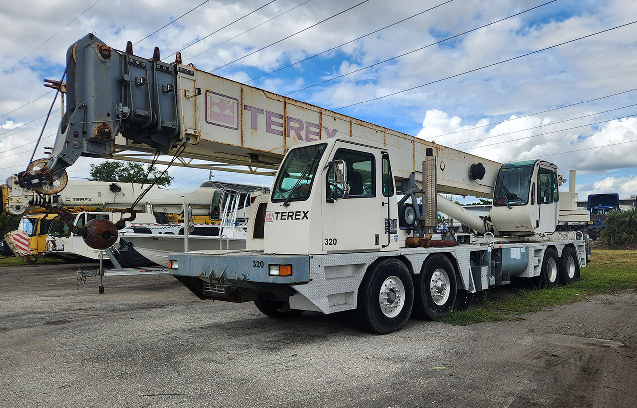 Terex T560 - Mobile crane: picture 1 Terex T560 - Mobile crane: picture 1