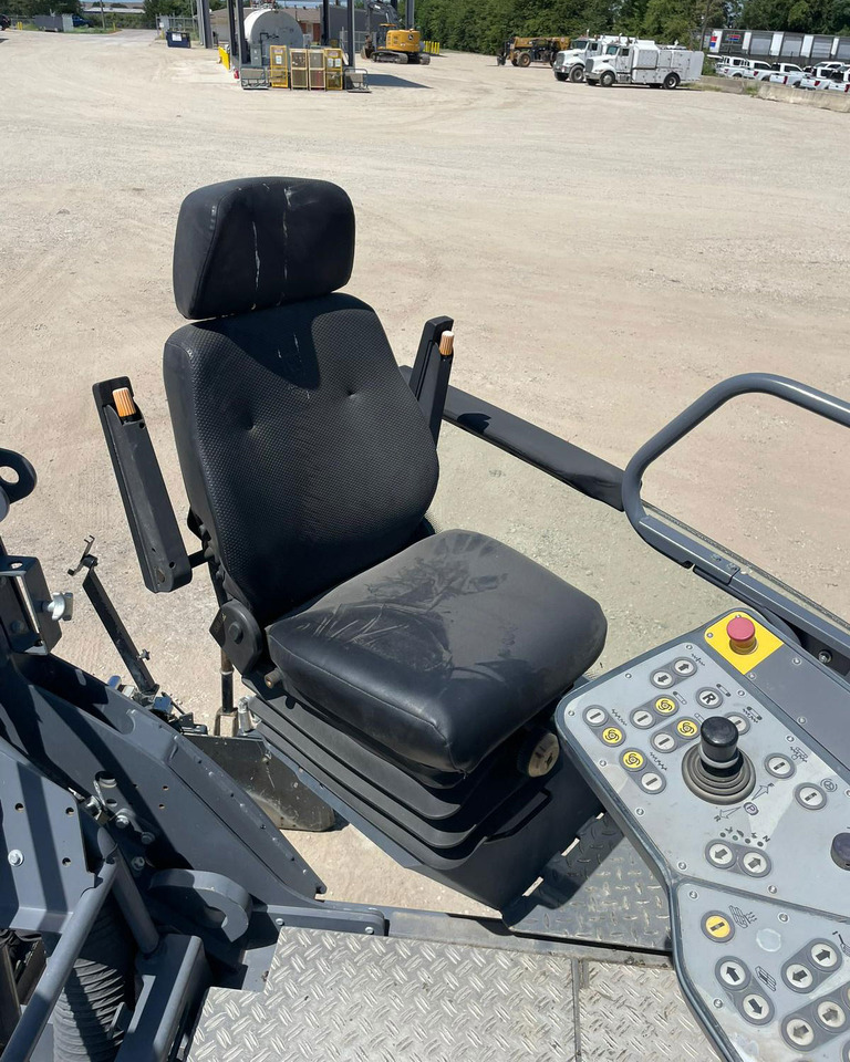 Asphalt paver Vogele Super 2000-3i: picture 7 Asphalt paver Vogele Super 2000-3i: picture 7