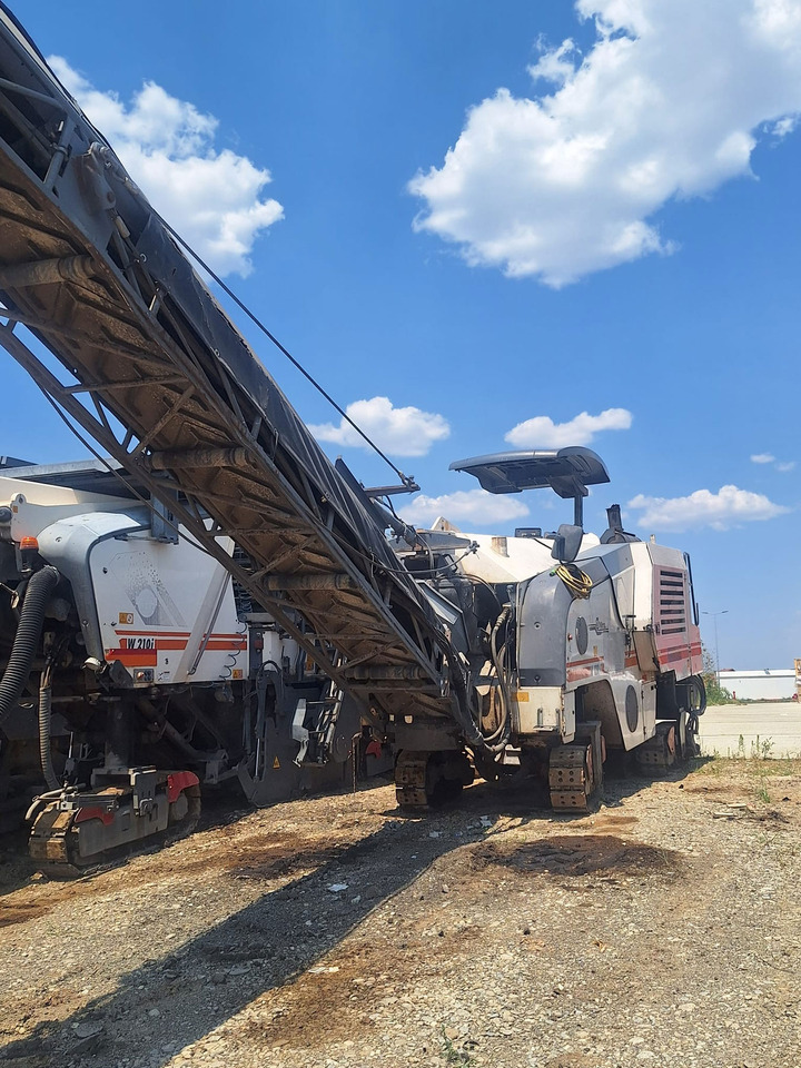 Wirtgen W 120 F - Cold planer: picture 2 Wirtgen W 120 F - Cold planer: picture 2