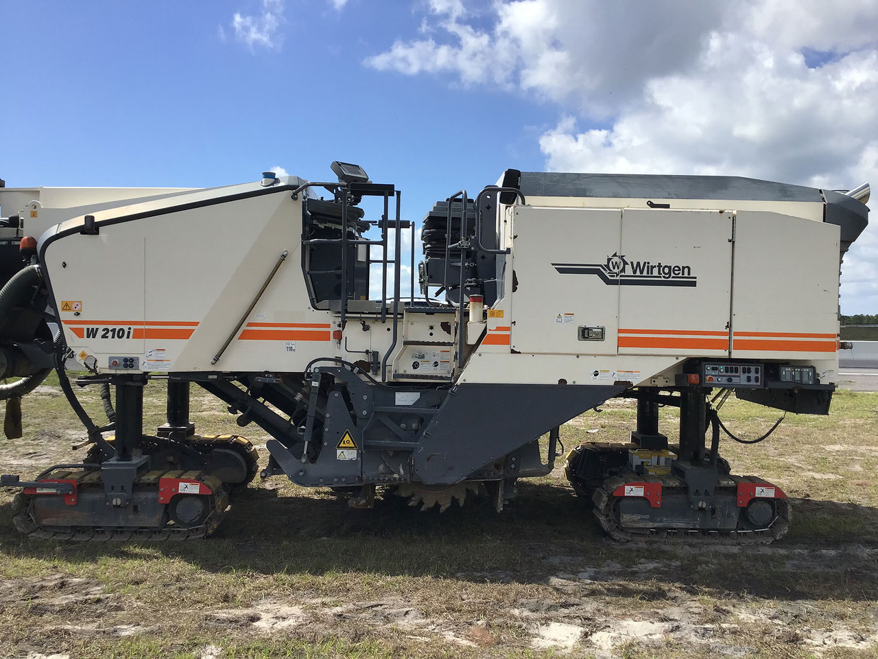 Wirtgen W 210 i - Cold planer: picture 4 Wirtgen W 210 i - Cold planer: picture 4