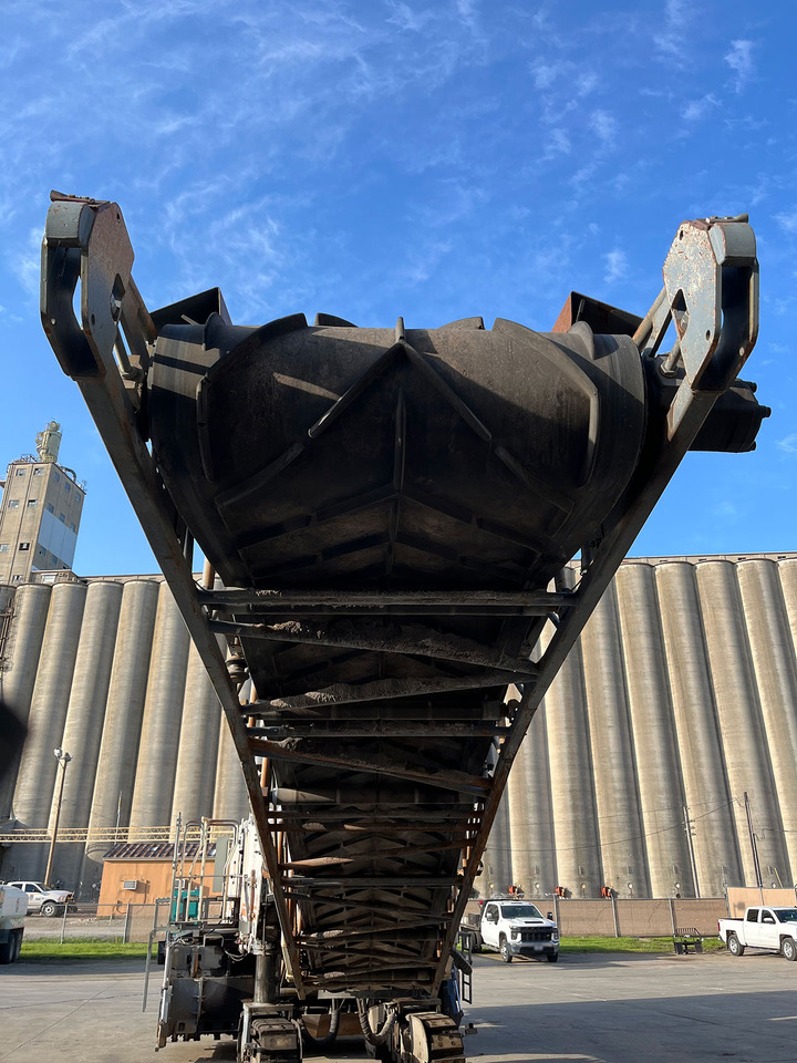 Wirtgen W 2200 - Cold planer: picture 4 Wirtgen W 2200 - Cold planer: picture 4