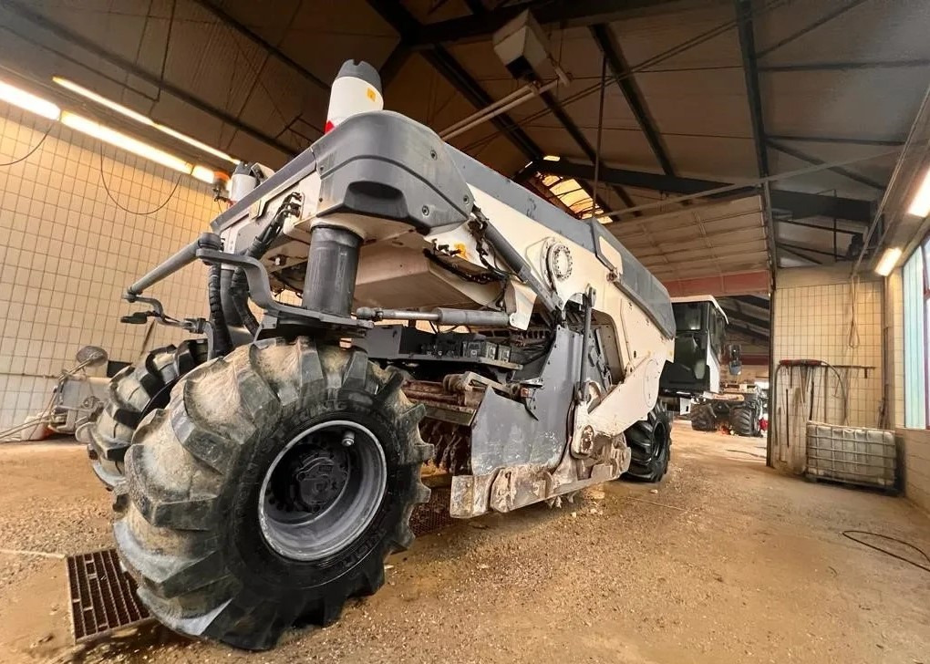 Wirtgen WR 240 I - Soil stabilizer: picture 5 Wirtgen WR 240 I - Soil stabilizer: picture 5