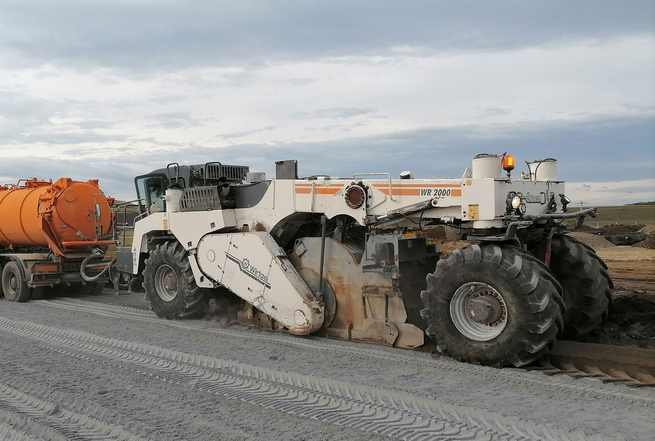 Wirtgen wr 2000 - Soil stabilizer: picture 3 Wirtgen wr 2000 - Soil stabilizer: picture 3