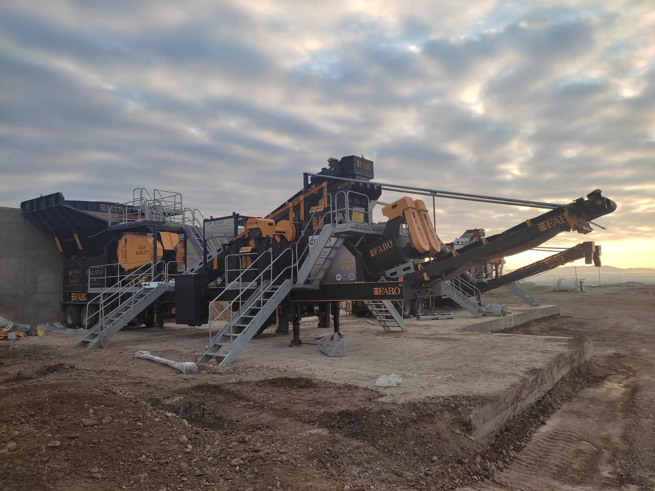 New Mobile crusher FABO Mobile crusher: picture 14 New Mobile crusher FABO Mobile crusher: picture 14