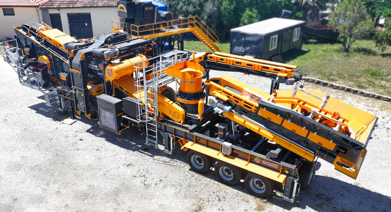 FABO Mobile jaw crusher - Jaw crusher: picture 1 FABO Mobile jaw crusher - Jaw crusher: picture 1