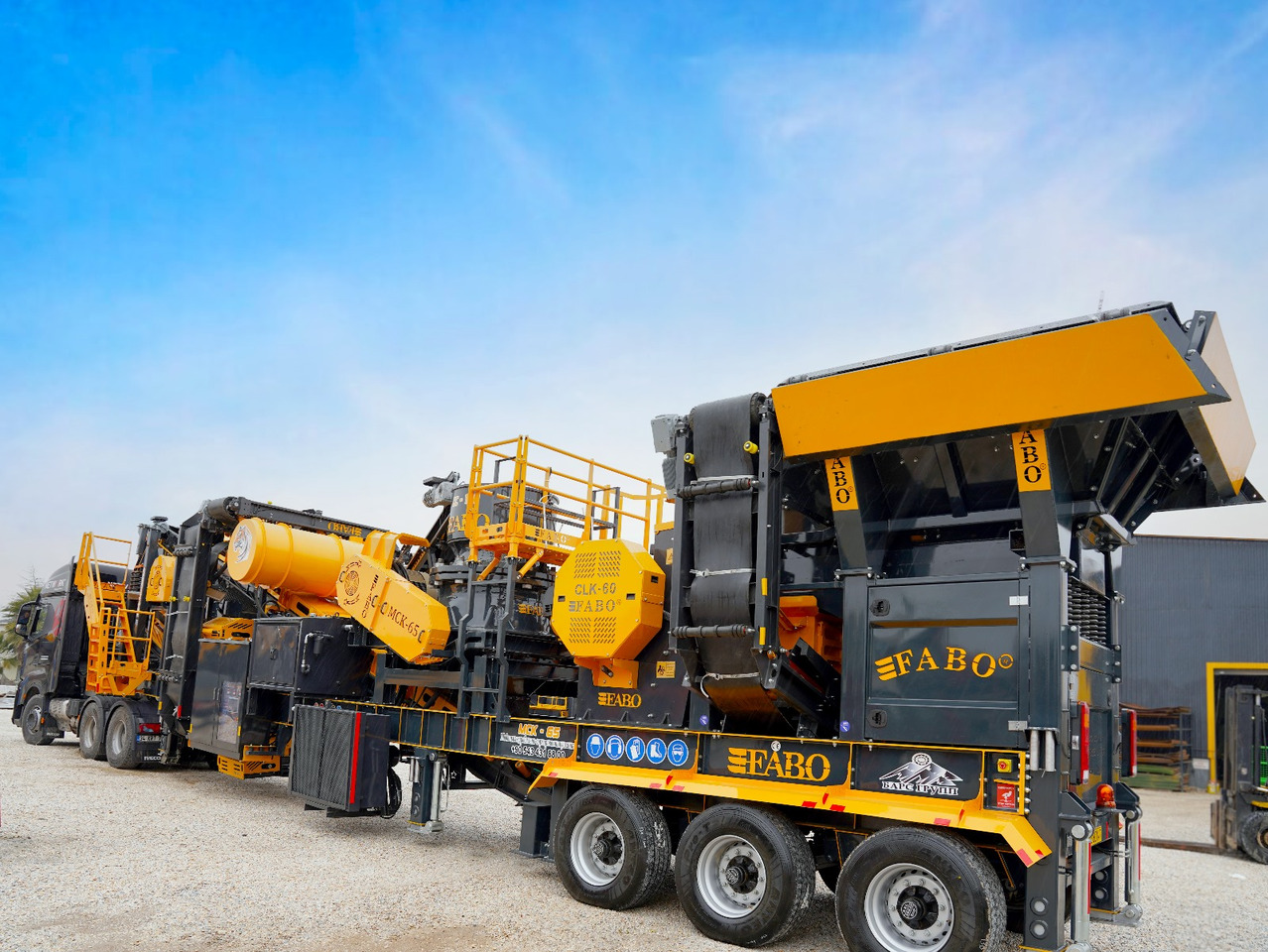 FABO Mobile jaw crusher - Jaw crusher: picture 5 FABO Mobile jaw crusher - Jaw crusher: picture 5