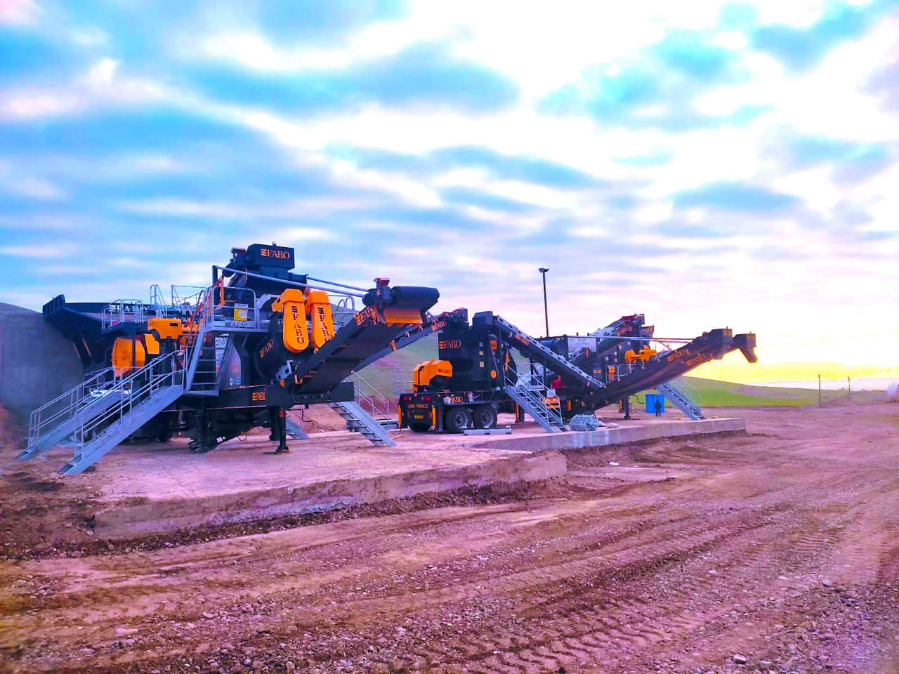 FABO mobile jaw crusher - Jaw crusher: picture 2 FABO mobile jaw crusher - Jaw crusher: picture 2