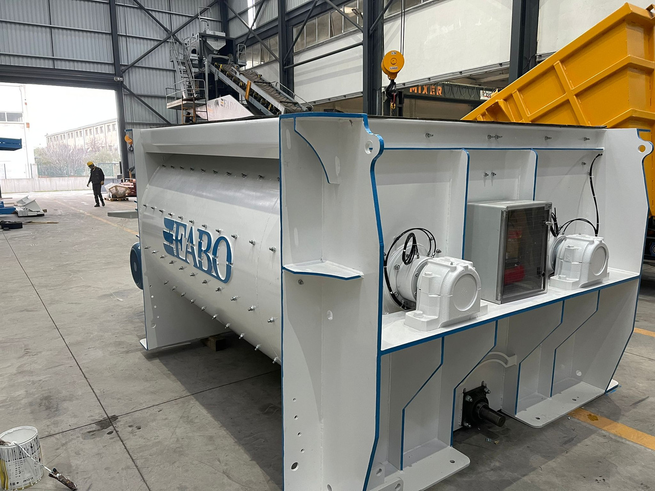FABO twin shaft mixer - Cement mixer: picture 3 FABO twin shaft mixer - Cement mixer: picture 3