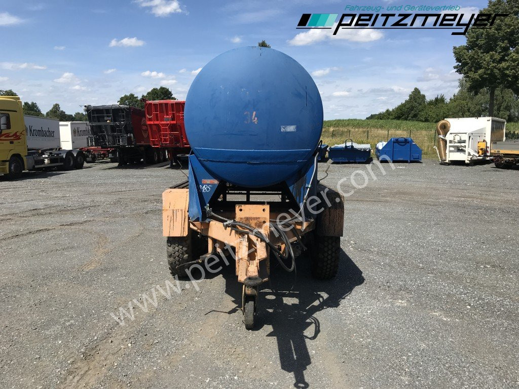 BATHE TANDEMANHÄNGER Bitum / Teerkocher 3,5 m³ Hatz Diesel-Motor 1 B 40 - Bitumen sprayer: picture 5 BATHE TANDEMANHÄNGER Bitum / Teerkocher 3,5 m³ Hatz Diesel-Motor 1 B 40 - Bitumen sprayer: picture 5