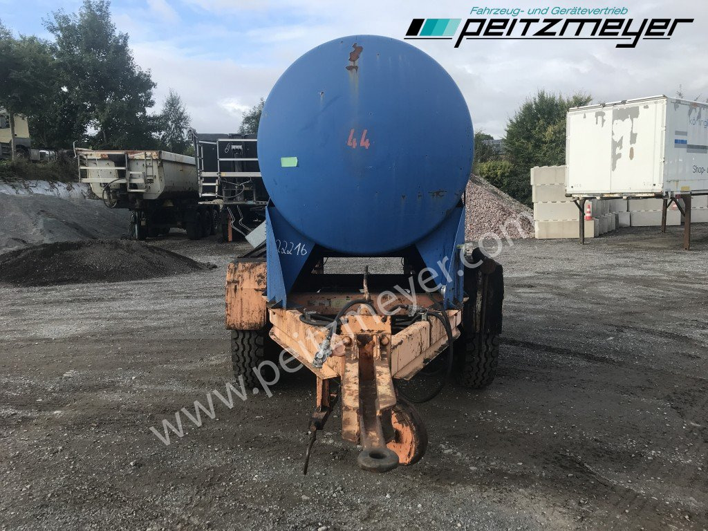 BATHE TANDEMANHÄNGER Bitum / Teerkocher 3,5 m³ Hatz Diesel-Motor 1 B 40 - Bitumen sprayer: picture 5 BATHE TANDEMANHÄNGER Bitum / Teerkocher 3,5 m³ Hatz Diesel-Motor 1 B 40 - Bitumen sprayer: picture 5