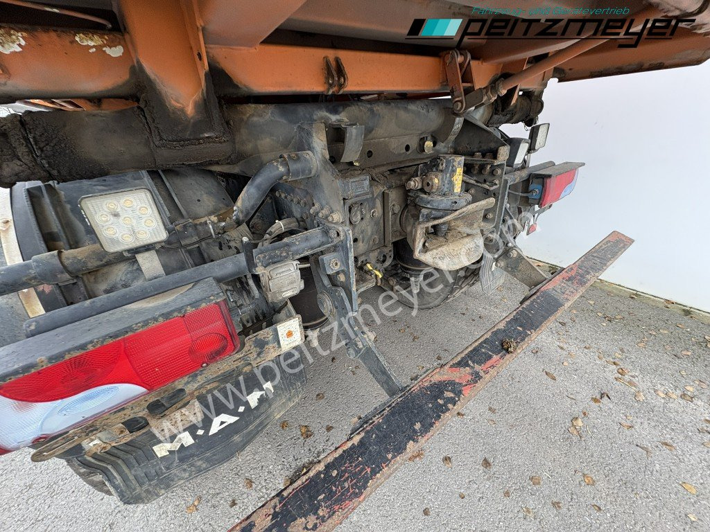 Tipper MAN TGA 26.440 FALK 6x6, Meiller, Bordmatik, Klima Allrad: picture 34 Tipper MAN TGA 26.440 FALK 6x6, Meiller, Bordmatik, Klima Allrad: picture 34