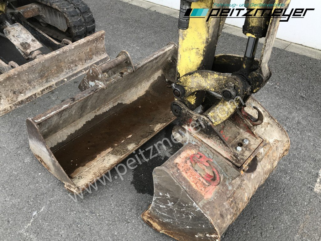 Mini excavator YANMAR MINIBAGGER Vio 17 verstellbares Fahrwerk Schnellwechsler mit 60 er und 100 Löffel: picture 22 Mini excavator YANMAR MINIBAGGER Vio 17 verstellbares Fahrwerk Schnellwechsler mit 60 er und 100 Löffel: picture 22