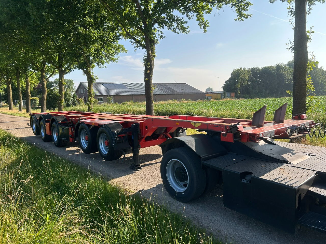 Broshuis 2-Connect-5Akcc / 3 x Steering axle / 4 x Lifting axle / tyres 80 / 3 x - Container transporter/ Swap body semi-trailer: picture 2 Broshuis 2-Connect-5Akcc / 3 x Steering axle / 4 x Lifting axle / tyres 80 / 3 x - Container transporter/ Swap body semi-trailer: picture 2