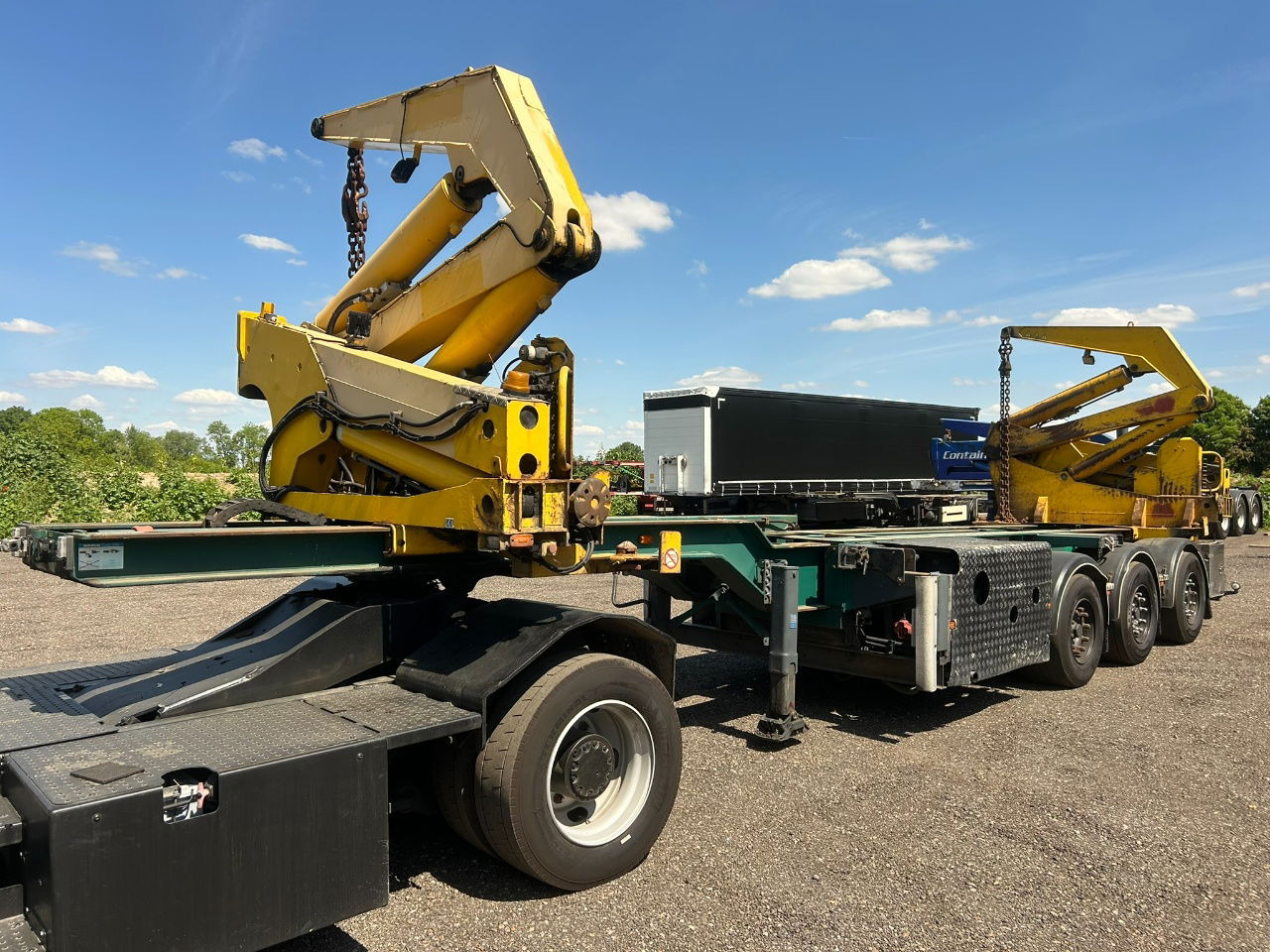 Hammar 195 HC / 20 ft, 2 x 20 ft 40 ft HC, power pack Diesel, Wireless controlle - Container transporter/ Swap body semi-trailer: picture 1 Hammar 195 HC / 20 ft, 2 x 20 ft 40 ft HC, power pack Diesel, Wireless controlle - Container transporter/ Swap body semi-trailer: picture 1