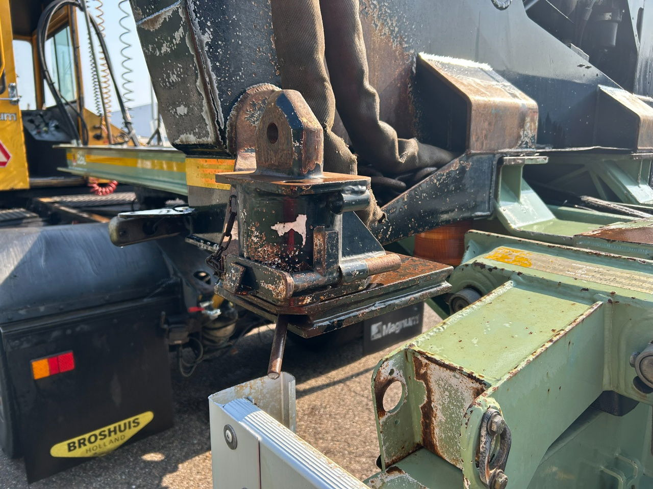 Hammar 195 HC / Wireless control / 33 tons / Telescopic chassis / last axle steering - Container transporter/ Swap body semi-trailer: picture 5 Hammar 195 HC / Wireless control / 33 tons / Telescopic chassis / last axle steering - Container transporter/ Swap body semi-trailer: picture 5