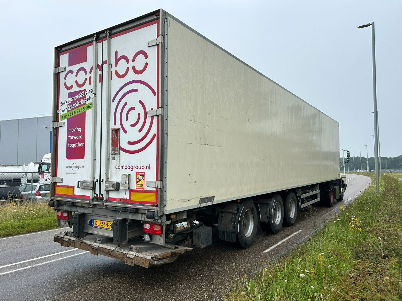 Van Eck Caurrier Vector 1850 / Steering axle / 1340 X 250 B X 265 H - Refrigerated semi-trailer: picture 3 Van Eck Caurrier Vector 1850 / Steering axle / 1340 X 250 B X 265 H - Refrigerated semi-trailer: picture 3