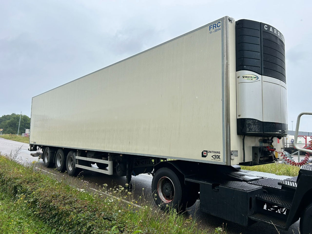 Van Eck Caurrier Vector 1850 / Steering axle / 1340 X 250 B X 265 H - Refrigerated semi-trailer: picture 1 Van Eck Caurrier Vector 1850 / Steering axle / 1340 X 250 B X 265 H - Refrigerated semi-trailer: picture 1