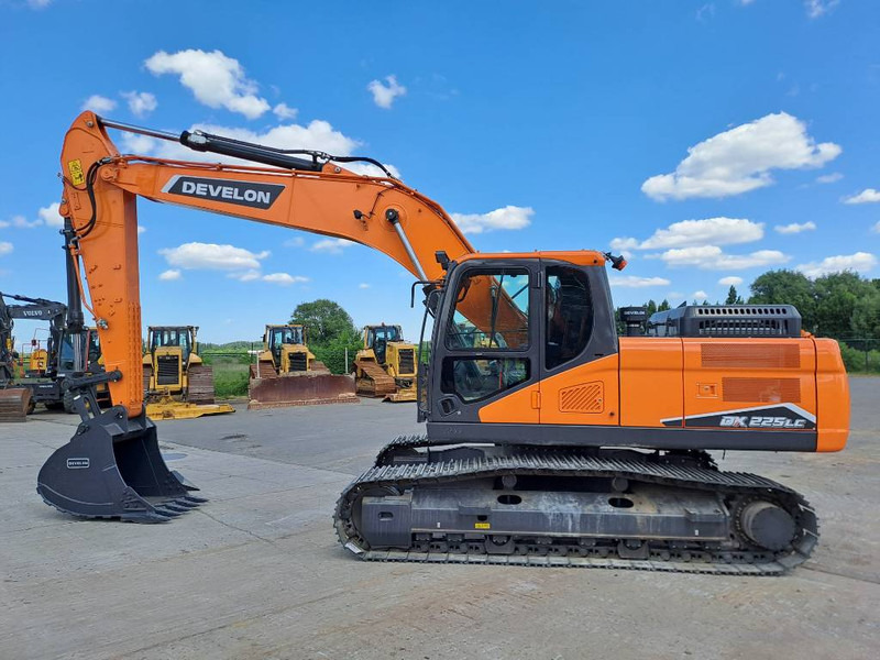 Doosan DX 225 LC-7M (UNUSED, multiple units available) - Crawler excavator: picture 1 Doosan DX 225 LC-7M (UNUSED, multiple units available) - Crawler excavator: picture 1