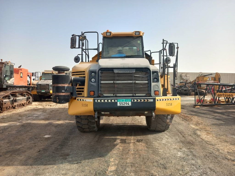 Komatsu HM400-3R (4 pcs available in Abu Dhabi) - Articulated dump truck: picture 5 Komatsu HM400-3R (4 pcs available in Abu Dhabi) - Articulated dump truck: picture 5