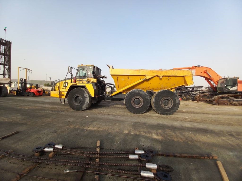 Komatsu HM400-3R (4 pcs available in Abu Dhabi) - Articulated dump truck: picture 5 Komatsu HM400-3R (4 pcs available in Abu Dhabi) - Articulated dump truck: picture 5