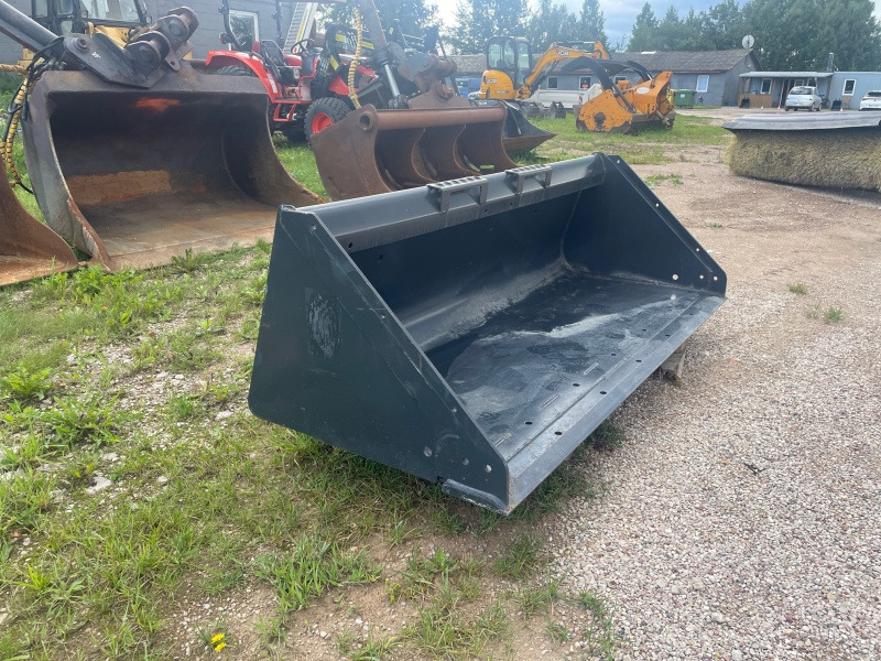 BOBCAT 1730mm - Bucket for Skid steer loader: picture 1 BOBCAT 1730mm - Bucket for Skid steer loader: picture 1