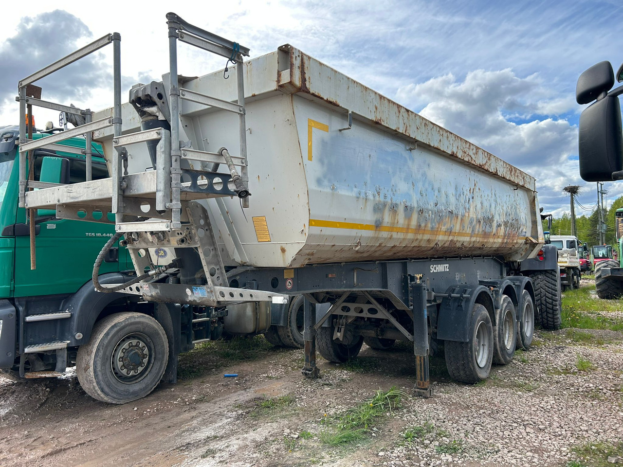 SCHMITZ Cargobull - Tipper semi-trailer: picture 1 SCHMITZ Cargobull - Tipper semi-trailer: picture 1