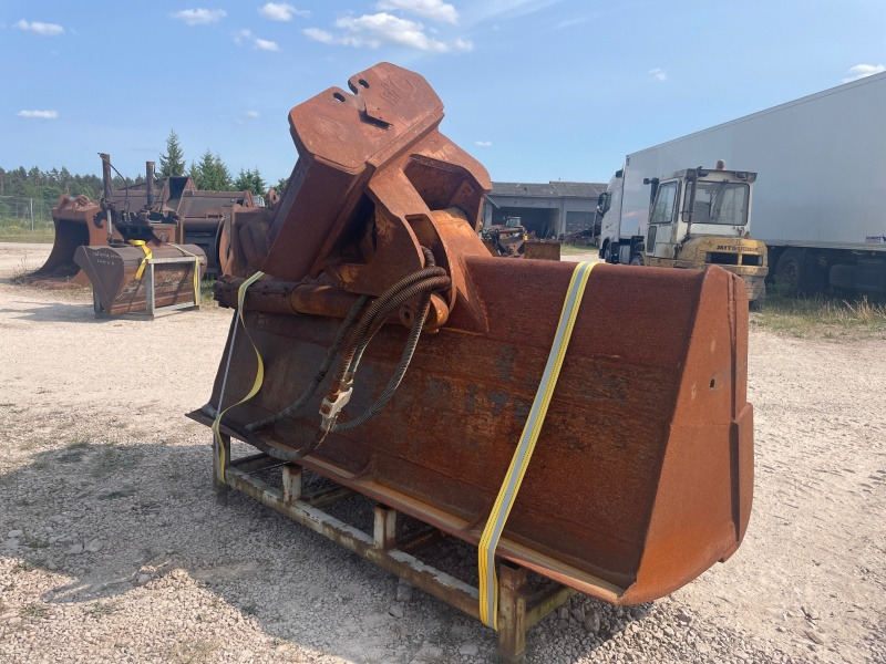 WINKELBAUER MASCHINENBAU 2000mm - Bucket for Excavator: picture 5 WINKELBAUER MASCHINENBAU 2000mm - Bucket for Excavator: picture 5