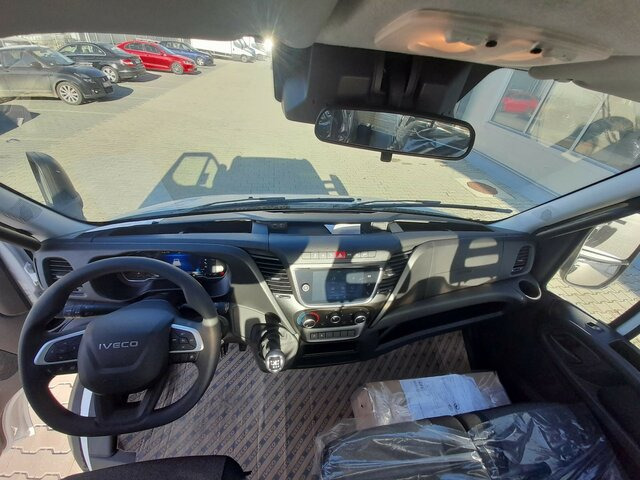 IVECO Daily 35C16H3.0 COMFORT & CONSTRUCTION PACK... - Cab chassis truck, Commercial vehicle: picture 3 IVECO Daily 35C16H3.0 COMFORT & CONSTRUCTION PACK... - Cab chassis truck, Commercial vehicle: picture 3
