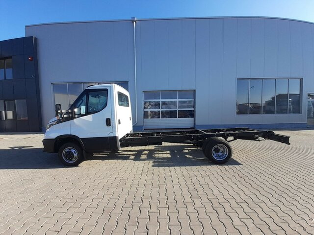 IVECO Daily 35C16H3.0 COMFORT & CONSTRUCTION PACK... - Cab chassis truck, Commercial vehicle: picture 2 IVECO Daily 35C16H3.0 COMFORT & CONSTRUCTION PACK... - Cab chassis truck, Commercial vehicle: picture 2