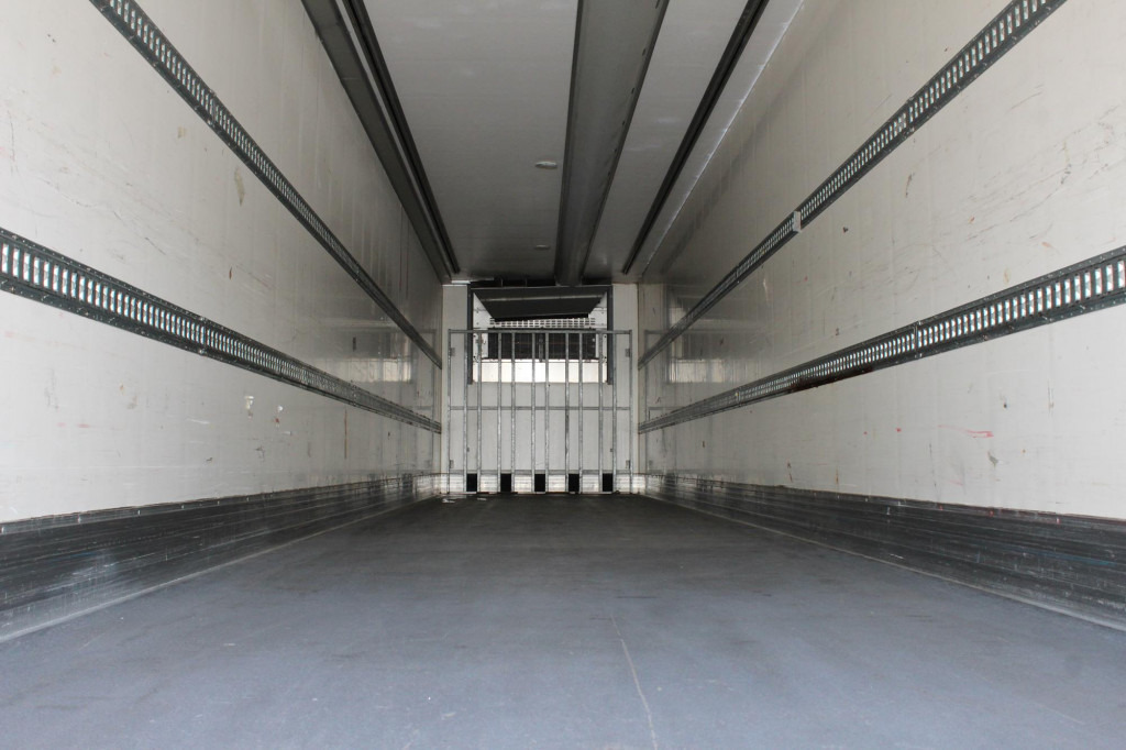 Chereau CV 1950Mt. 2,65h Strom Bi-Multi-Temp. TW LBW FRC - Refrigerated semi-trailer: picture 2 Chereau CV 1950Mt. 2,65h Strom Bi-Multi-Temp. TW LBW FRC - Refrigerated semi-trailer: picture 2