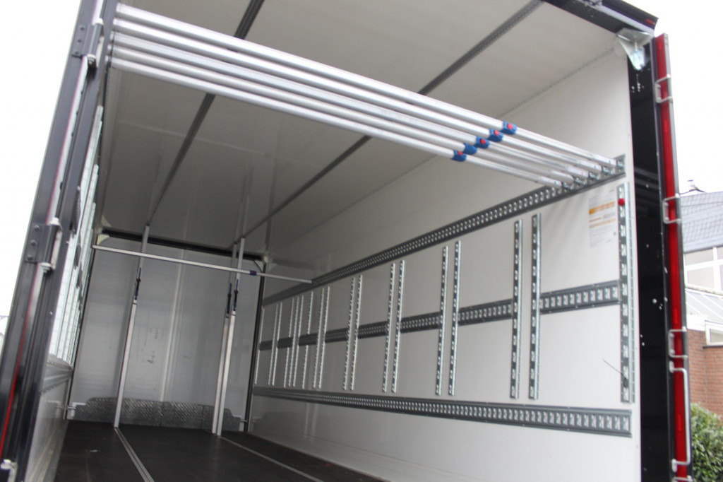 Mercedes-Benz Atego 1530 Koffer DS Schlafkab Durchladen 99Tkm! - Commercial vehicle: picture 5 Mercedes-Benz Atego 1530 Koffer DS Schlafkab Durchladen 99Tkm! - Commercial vehicle: picture 5