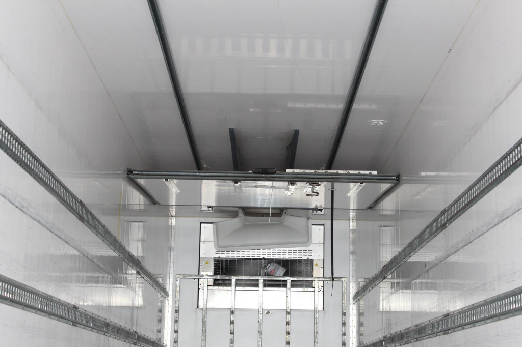 Lamberet CV 1550 Aluboden BPW TW FRC Liftachse - Refrigerated semi-trailer: picture 2 Lamberet CV 1550 Aluboden BPW TW FRC Liftachse - Refrigerated semi-trailer: picture 2