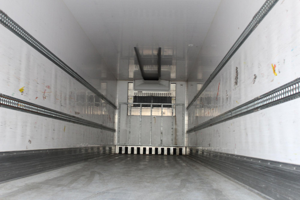 Lamberet CV 1550 Aluboden SAF LBW Rolltor FRC - Refrigerated semi-trailer: picture 3 Lamberet CV 1550 Aluboden SAF LBW Rolltor FRC - Refrigerated semi-trailer: picture 3
