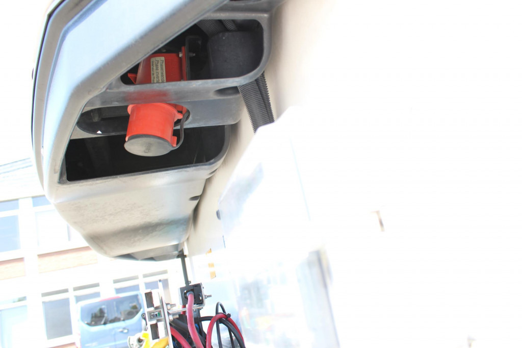 Lamberet CV 1550 Strom Aluboden Trennwand LBW - Refrigerated semi-trailer: picture 4 Lamberet CV 1550 Strom Aluboden Trennwand LBW - Refrigerated semi-trailer: picture 4