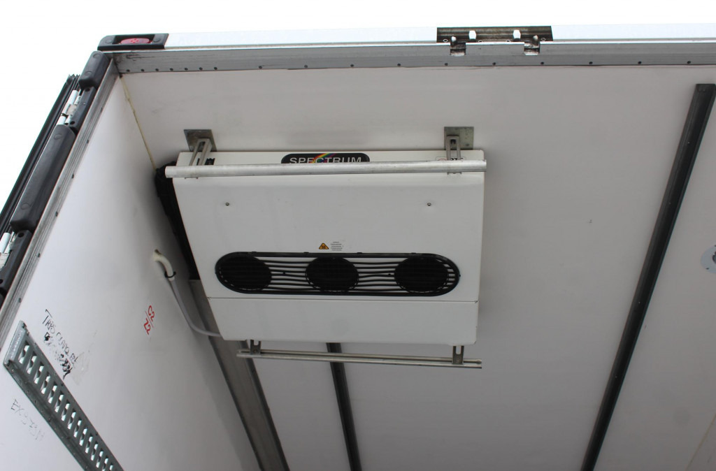 Lamberet TK SLXi Spectrum 2,65h Bi-Multi-Temp. TW LBW - Refrigerated semi-trailer: picture 2 Lamberet TK SLXi Spectrum 2,65h Bi-Multi-Temp. TW LBW - Refrigerated semi-trailer: picture 2