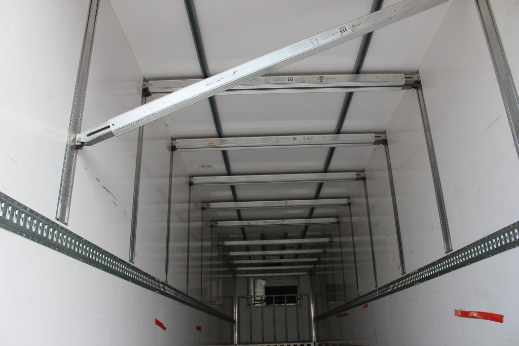 Lamberet Thermo King SLXe 200 Doppelstock 2,7h Alu - Refrigerated semi-trailer: picture 2 Lamberet Thermo King SLXe 200 Doppelstock 2,7h Alu - Refrigerated semi-trailer: picture 2